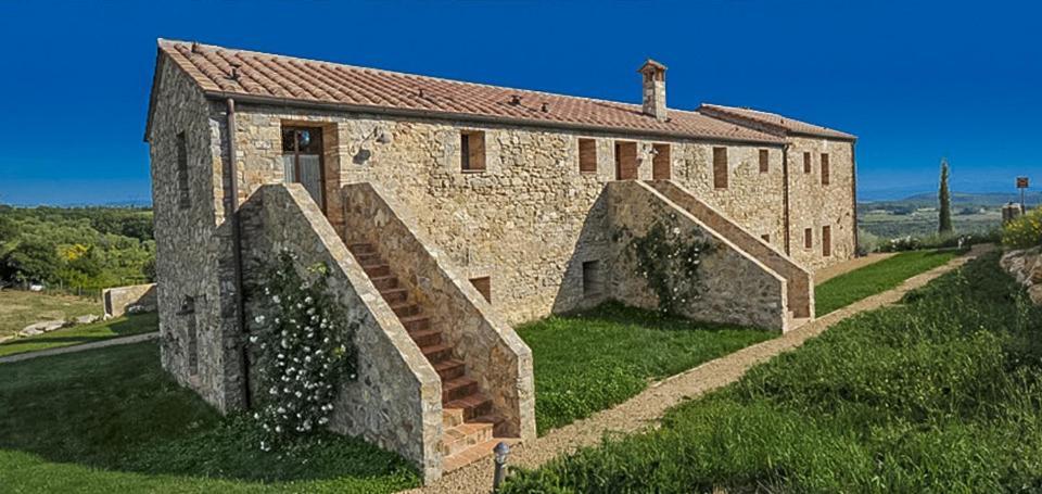 Podere Carceroni Poggi del Sasso エクステリア 写真