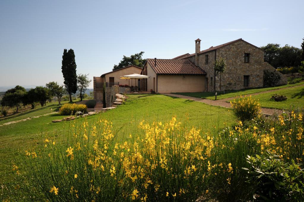 Podere Carceroni Poggi del Sasso エクステリア 写真