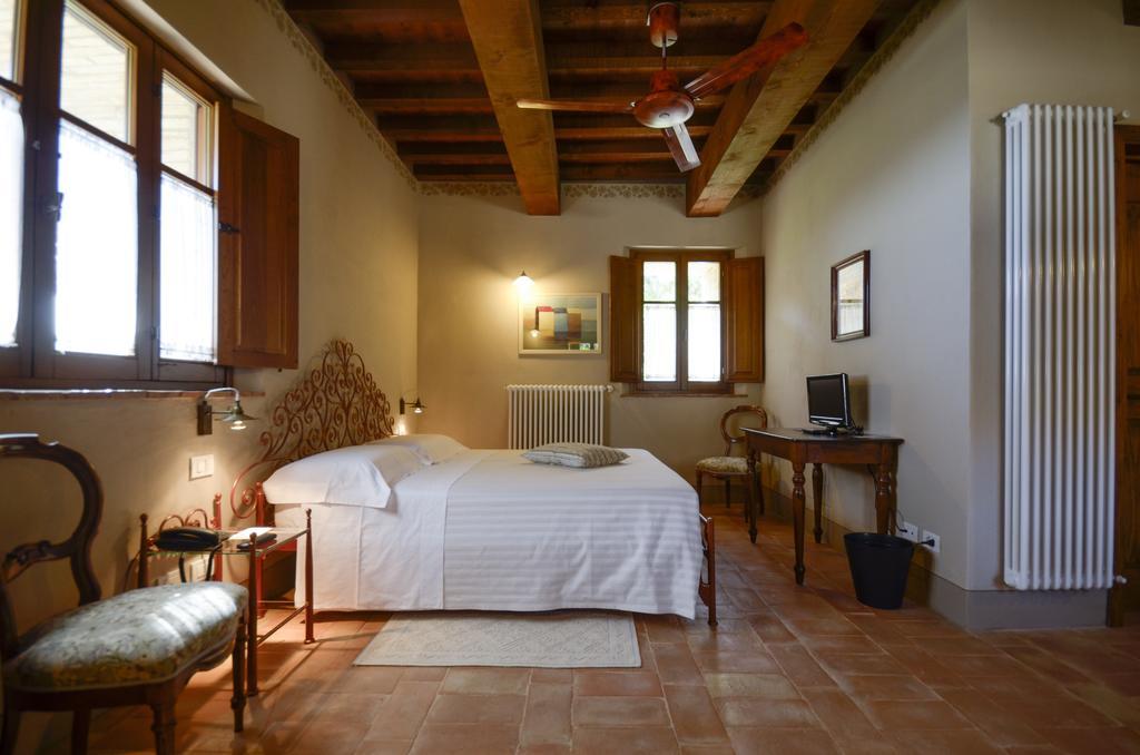 Podere Carceroni Poggi del Sasso 部屋 写真