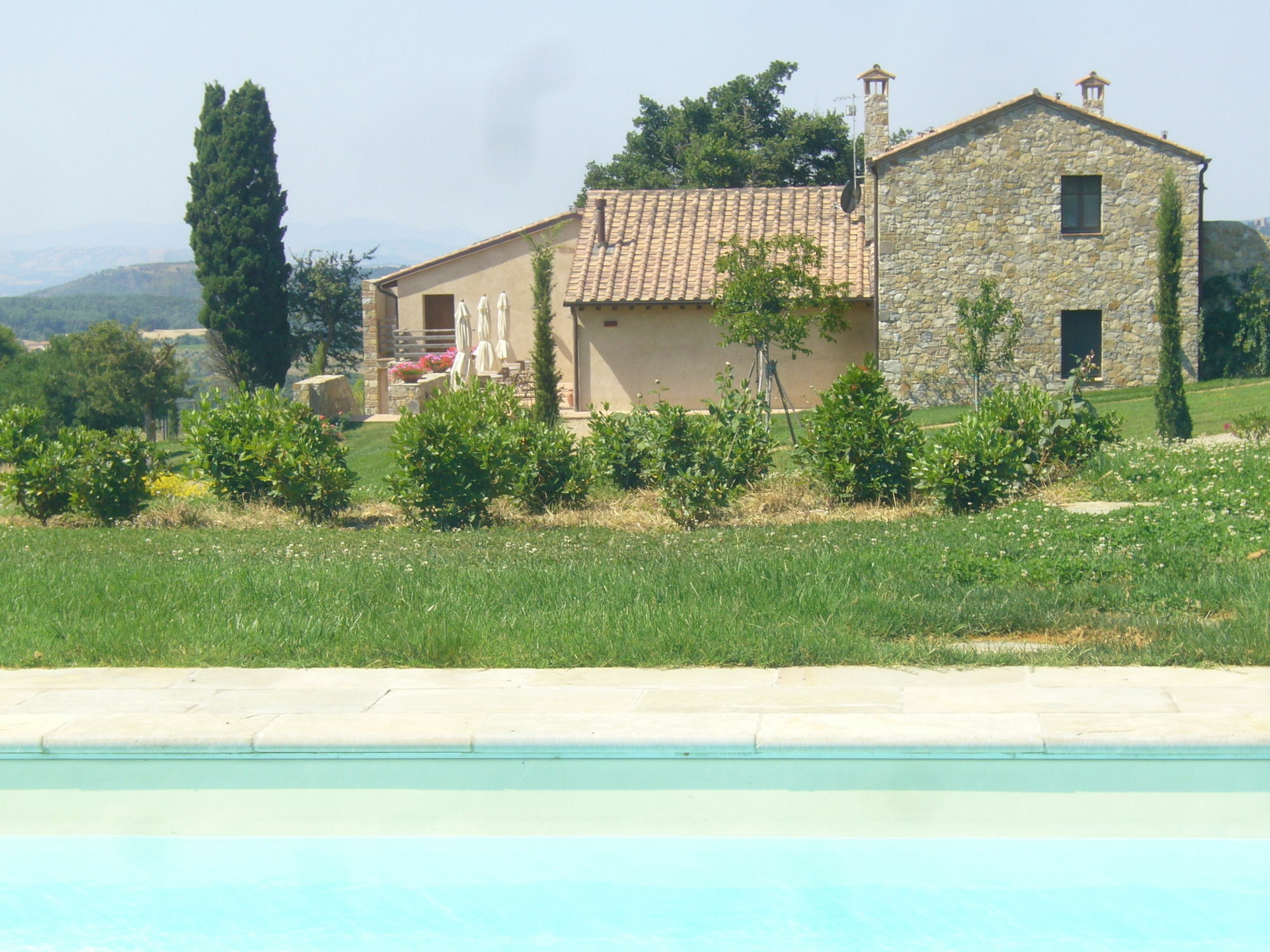 Podere Carceroni Poggi del Sasso エクステリア 写真